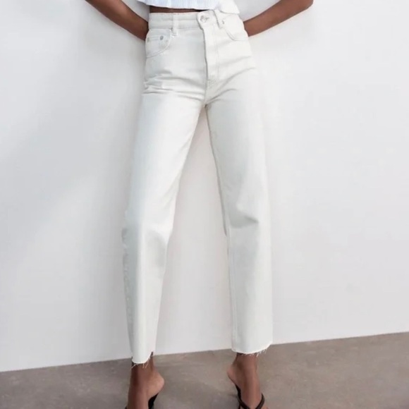Zara High Rise Straight Leg Jeans In Ecru • Sz 00 - Picture 3 of 7